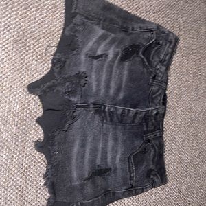 Juniors black Jean shorts Size 9